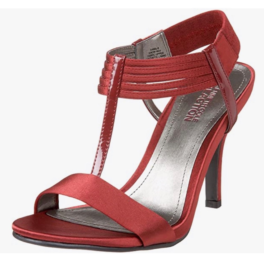 Kenneth Cole Red Satin T Strap Heels Shoes